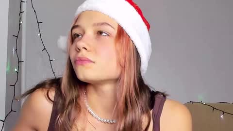 Alice online show from December 4, 2024, 11:57 pm