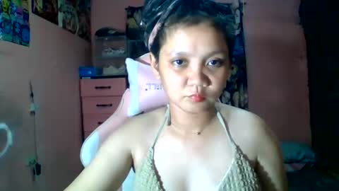Snapshot of bunny_flower18 chatting on July 7, 2026, 1:59 pm bunny_flower18 online show from July 7, 2026, 1:59 pm