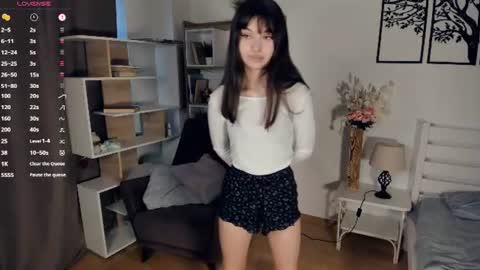 Snapshot of bunny_nova chatting on July 4, 2026, 9:04 am Aria online show from July 4, 2026, 9:04 am