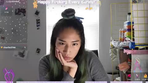 Tokki  bunny  online show from December 9, 2024, 7:29 pm