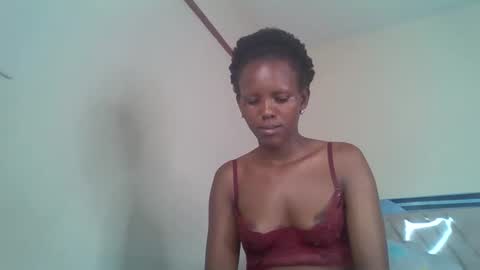 bunnydiva_ online show from October 13, 2025, 5:40 am