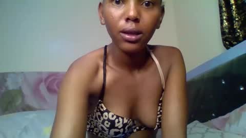 bunnydiva_ online show from December 15, 2025, 12:37 am