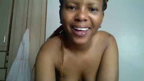 bunnydiva_ online show from July 19, 2026, 3:21 am