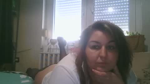 Snapshot of bunyoka1981 chatting on September 19, 2025, 6:59 am babuska1981 online show from September 19, 2025, 6:59 am