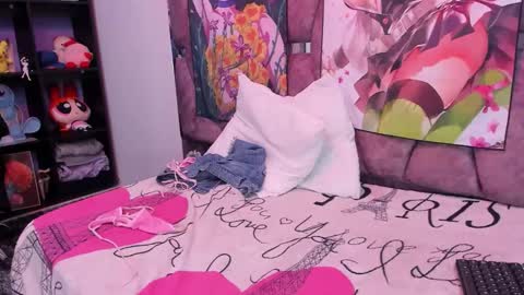 burbuja pink  online show from May 30, 2026, 4:31 am