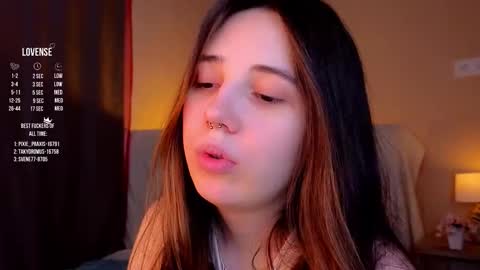 Jessica online show from October 11, 2025, 4:33 am