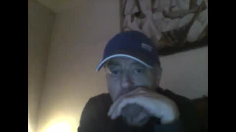 burnleyguy1977 online show from November 9, 2025, 5:06 am
