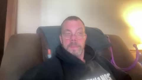 Snapshot of bushbeautician chatting on February 2, 2025, 6:31 pm bushbeautician online show from February 2, 2025, 6:31 pm
