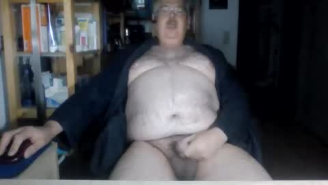 busi online show from October 21, 2025, 2:23 am