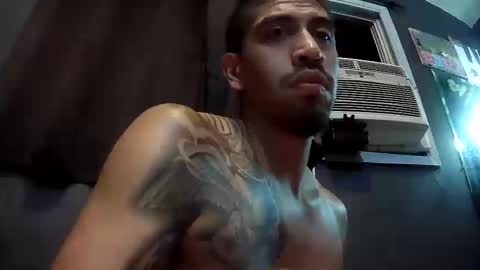 Snapshot of bustnfatloads2 chatting on October 12, 2025, 3:16 am bustnfatloads2 online show from October 12, 2025, 3:16 am