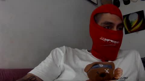 Snapshot of bustnfatloads2 chatting on October 21, 2025, 6:36 am bustnfatloads2 online show from October 21, 2025, 6:36 am