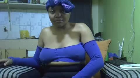 busty kenzi online show from January 4, 2025, 9:31 pm