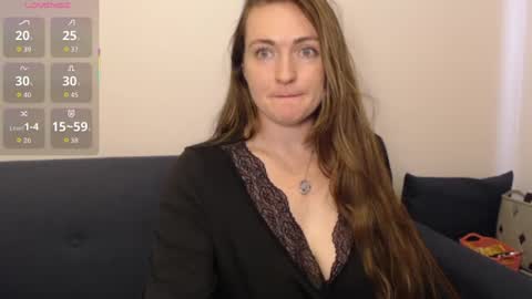 Snapshot of bustybonnieuk chatting on October 7, 2025, 11:51 am BustyBonnieUK online show from October 7, 2025, 11:51 am