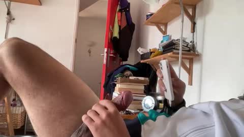 Snapshot of butolina chatting on February 26, 2026, 3:33 pm butolina online show from February 26, 2026, 3:33 pm