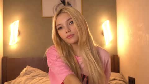 butteflai online show from February 18, 2026, 6:42 am