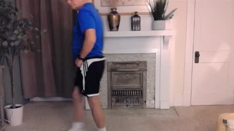 Snapshot of buttnakedfun954737 chatting on December 5, 2024, 9:06 am Miles online show from December 5, 2024, 9:06 am