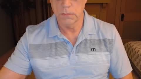 Snapshot of buttnakedfun954737 chatting on December 19, 2024, 9:40 am Miles online show from December 19, 2024, 9:40 am