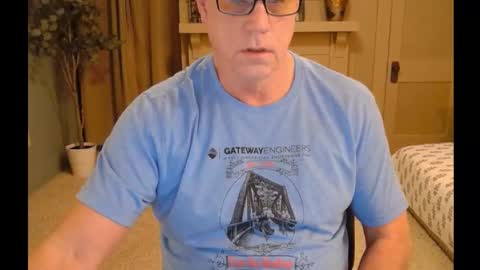 Snapshot of buttnakedfun954737 chatting on February 2, 2025, 11:30 am Miles online show from February 2, 2025, 11:30 am