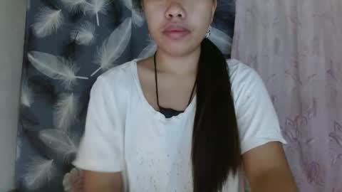 Snapshot of buttygirl18 chatting on February 12, 2025, 10:48 pm maya online show from February 12, 2025, 10:48 pm