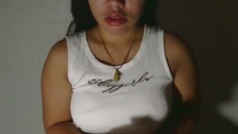 Snapshot of buttygirl18 chatting on March 8, 2025, 8:35 pm maya online show from March 8, 2025, 8:35 pm