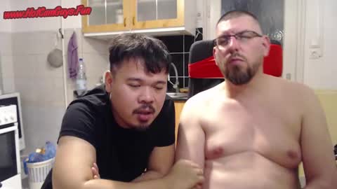 Snapshot of bux404 chatting on January 8, 2025, 1:21 am Pete online show from January 8, 2025, 1:21 am