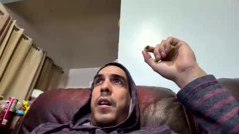 bxbomber2012 online show from March 6, 2026, 10:39 pm