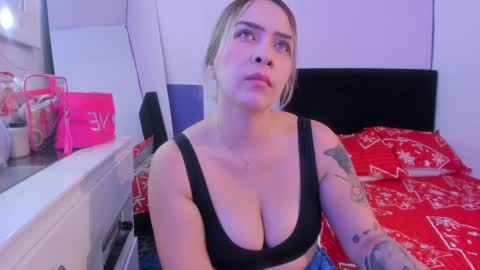 Snapshot of byanca_winklar chatting on December 11, 2024, 6:09 pm online show from December 11, 2024, 6:09 pm