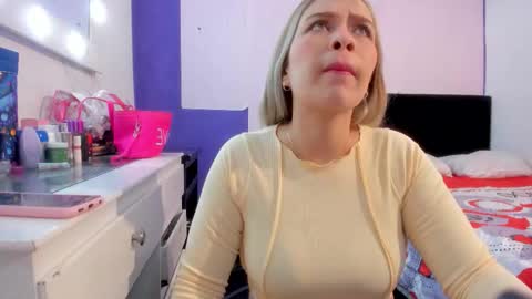 Snapshot of byanca_winklar chatting on September 22, 2025, 5:59 pm online show from September 22, 2025, 5:59 pm