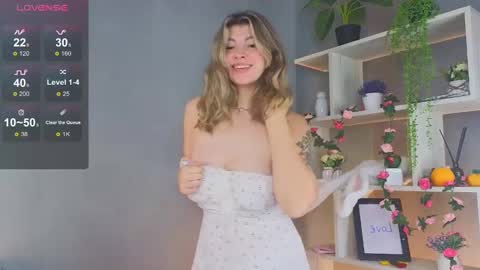 Kira online show from December 7, 2024, 11:18 am