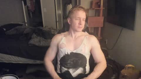 Snapshot of c00ki3m0nstr chatting on April 3, 2026, 2:31 am c00ki3m0nstr online show from April 3, 2026, 2:31 am