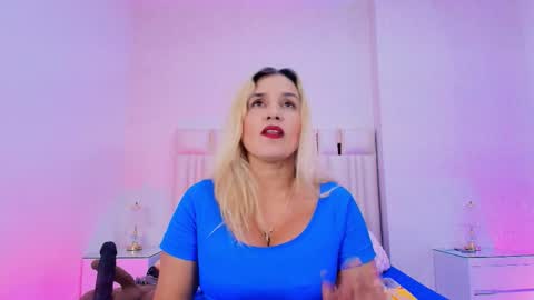 Carolina online show from March 3, 2026, 3:01 am