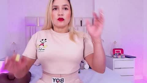 Carolina online show from March 31, 2026, 3:08 am