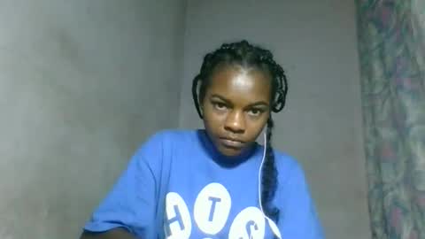 caella98 online show from April 30, 2026, 6:20 am