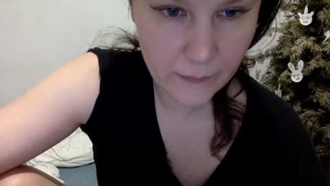 Lamb online show from April 5, 2026, 5:54 pm