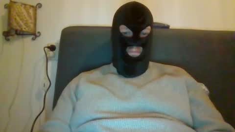 Snapshot of cagegag31 chatting on February 16, 2026, 9:00 pm cagegag31 online show from February 16, 2026, 9:00 pm