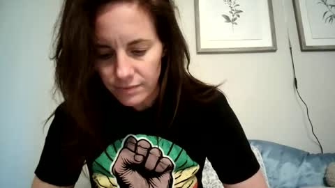 Snapshot of caitie__citrine chatting on October 28, 2025, 7:05 pm Caitie Citrine online show from October 28, 2025, 7:05 pm