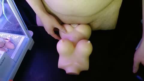 Snapshot of caiturbate chatting on December 16, 2025, 1:38 pm Caiturbate online show from December 16, 2025, 1:38 pm