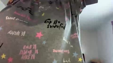 calishop1 online show from December 3, 2025, 4:27 pm