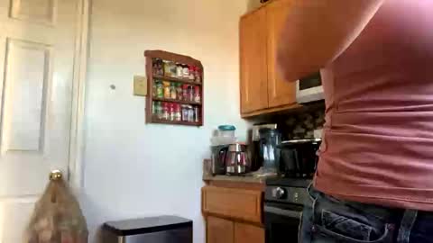 calishop1 online show from April 15, 2026, 1:34 am