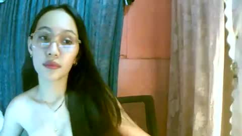 Freya online show from October 23, 2025, 6:02 am