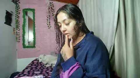 Snapshot of callme_lolas chatting on June 8, 2026, 1:28 am paula online show from June 8, 2026, 1:28 am
