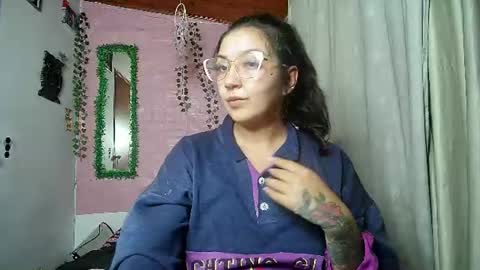 Snapshot of callme_lolas chatting on June 11, 2026, 2:53 am paula online show from June 11, 2026, 2:53 am