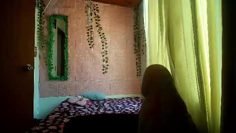 Snapshot of callme_lolas chatting on June 29, 2026, 8:53 pm paula online show from June 29, 2026, 8:53 pm