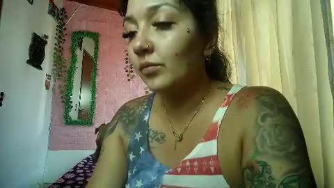 Snapshot of callme_lolas chatting on July 17, 2026, 9:19 pm paula online show from July 17, 2026, 9:19 pm