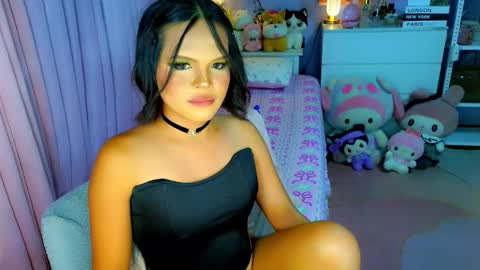 Snapshot of callme_mia chatting on February 1, 2026, 5:00 pm Mia online show from February 1, 2026, 5:00 pm