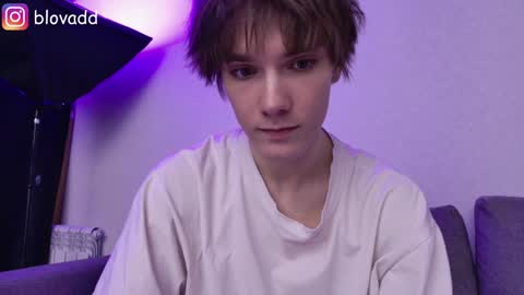 Snapshot of callmenineoneseven chatting on February 7, 2025, 4:56 pm Nick online show from February 7, 2025, 4:56 pm