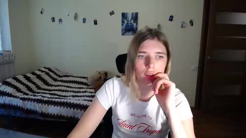 Snapshot of callmesweett chatting on May 11, 2026, 10:32 am callmesweett online show from May 11, 2026, 10:32 am