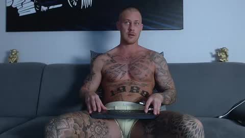 Calvin  online show from February 3, 2025, 5:24 pm