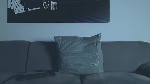 Calvin  online show from February 19, 2026, 7:26 am