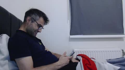 Snapshot of calvinjohnlad chatting on December 16, 2024, 3:54 pm Calvinjohnlad online show from December 16, 2024, 3:54 pm